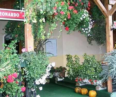 Hotel Leonardo 3*